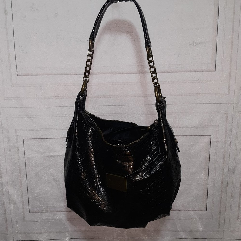 SIMPLY VERA VERA WANG BLACK PURSE 👛